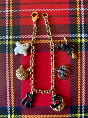 Ari D. Norman London Halloween Charm Bracelet Gold Plated, Enamel, Crystals, 8”